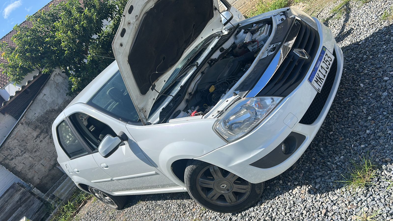 Equipamentos e estrutura da oficina DIECAR